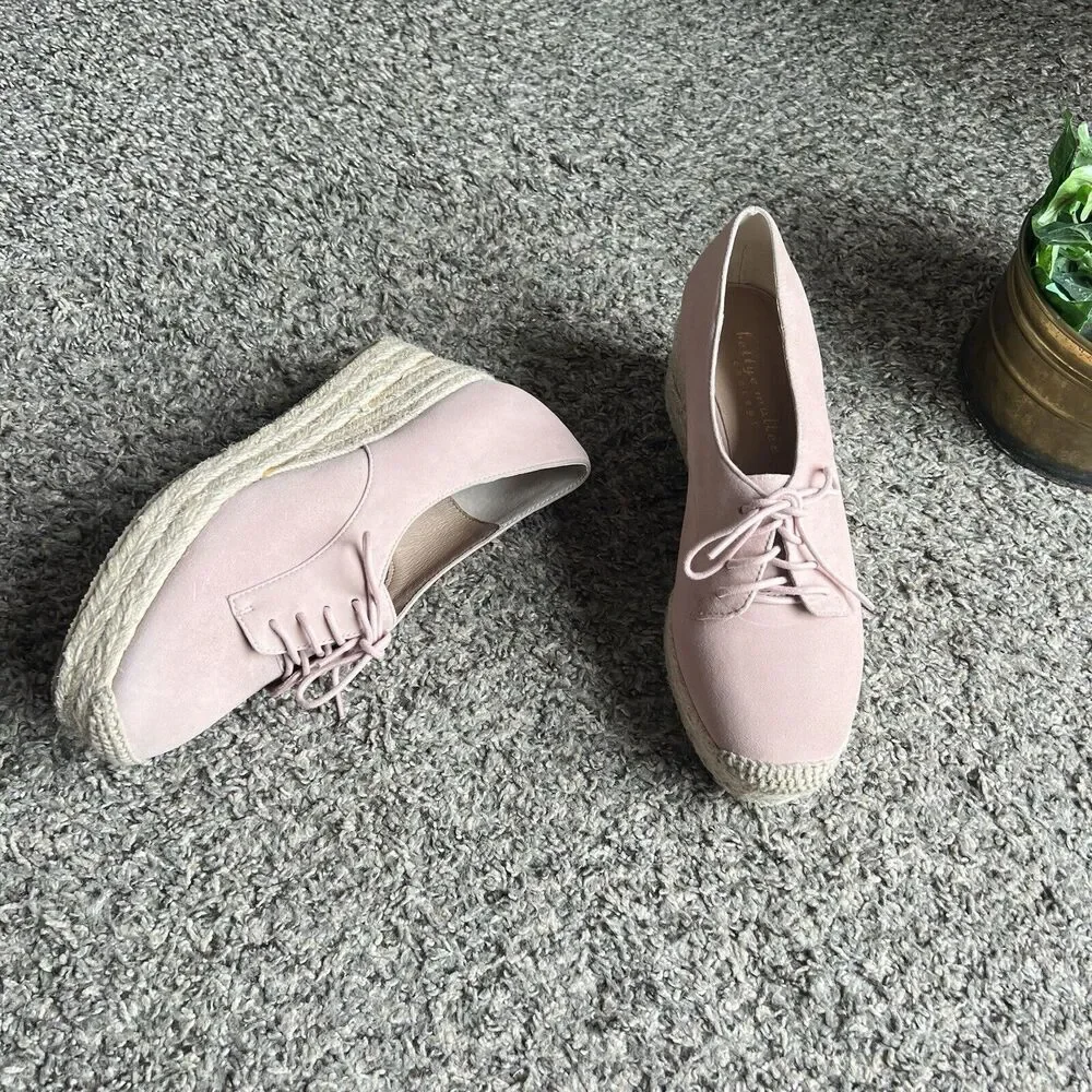 Bettye Muller Espadrilles Wedge Oxford Shoe Lace Up Pink Suede Size 7.5 M